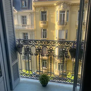 Les Fleurs Astoria , Menton France